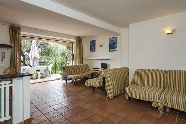 Villa, 5 Yatak Odası, Sigara İçilebilir, Şömine