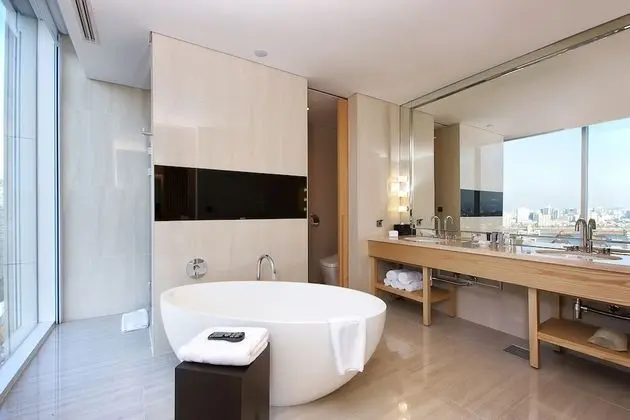 Süit, Şehir Manzaralı (Salon)