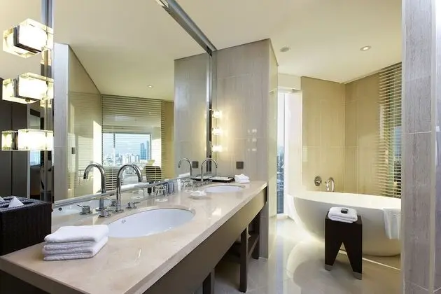 Süit, Şehir Manzaralı (Salon)