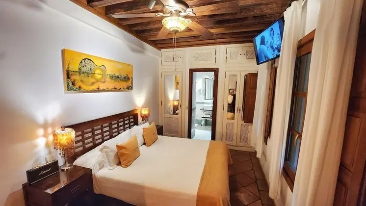 Deluxe Tek Büyük Yataklı Oda