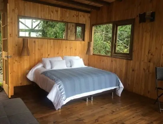 Panoramic Tek Büyük Yataklı Oda