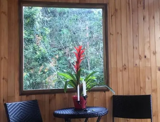 Traditional Tek Büyük Yataklı Oda