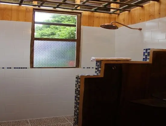 Traditional Tek Büyük Yataklı Oda