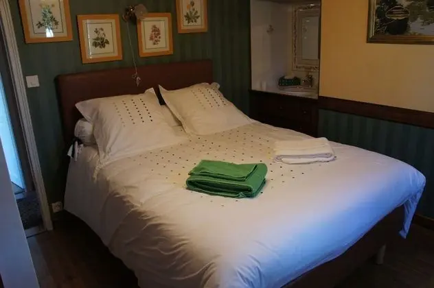 Romantic Tek Büyük Yataklı Oda