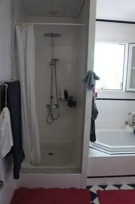 Romantic Tek Büyük Yataklı Oda