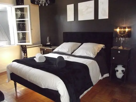 Tek Büyük Yataklı Oda (Baroque)