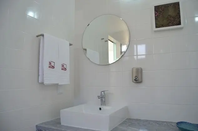 Tek Büyük Yataklı Oda, Üzüm Asması Manzaralı