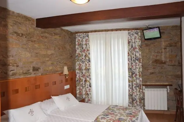 Tek Büyük veya İki Ayrı Yataklı Oda, Balkon