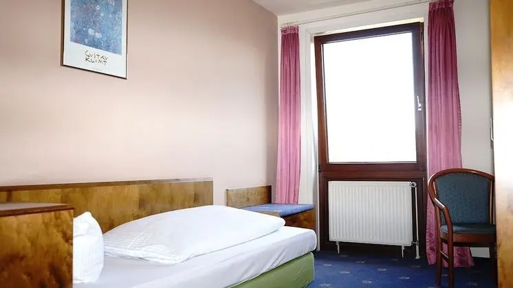 Standard Tek Kişilik Oda