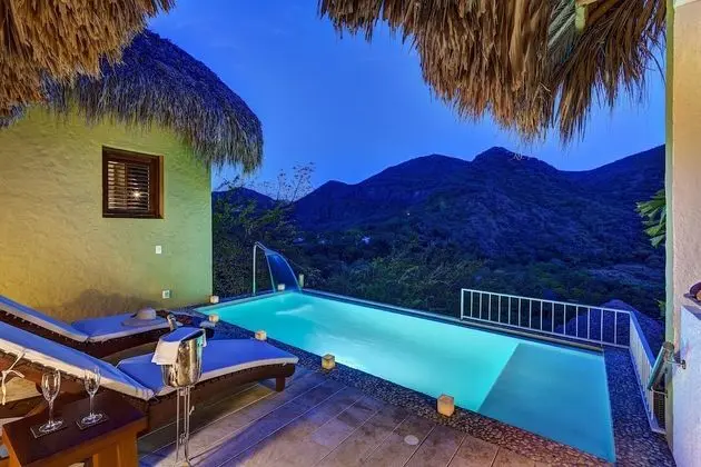 Deluxe Süit, Birden Çok Yatak