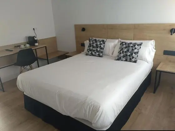 Tek Büyük Yataklı Oda