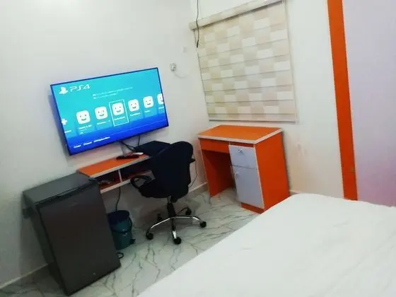 Comfort Tek Büyük Yataklı Oda
