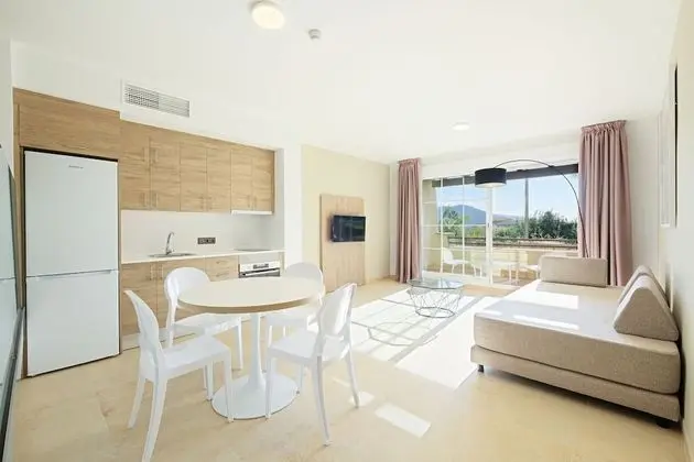 Superior Stüdyo, Golf Manzaralı (3 Adults)
