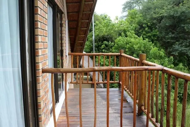 Tek Büyük Yataklı Oda, Balkon (Farm View)