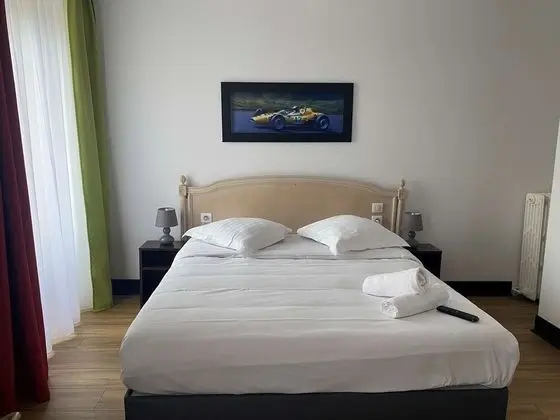 Standard Oda, 1 Çift Kişilik Yatak