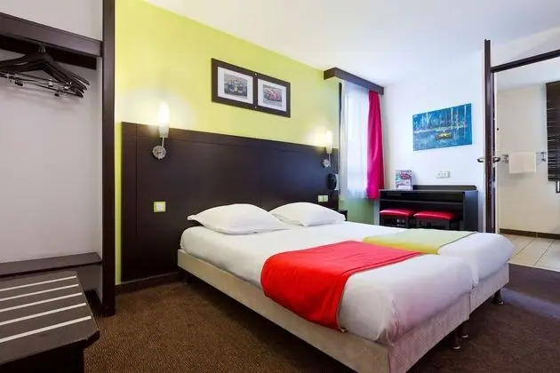 Standard Oda, 1 Çift Kişilik Yatak