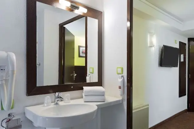 Standard Oda, 2 Tek Kişilik Yatak