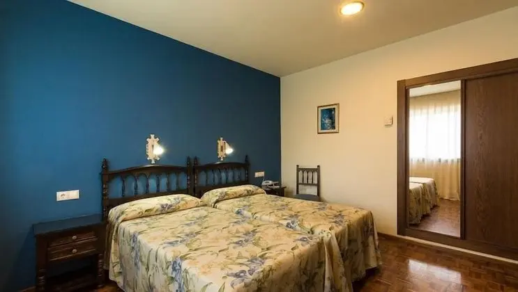 Tek Büyük veya İki Ayrı Yataklı Oda