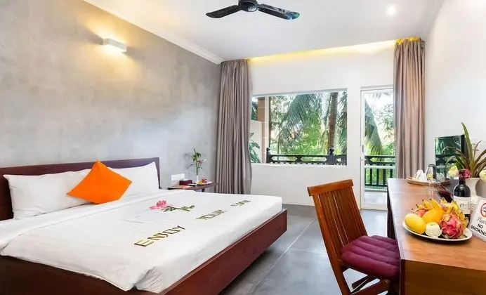 Deluxe Tek Büyük Yataklı Oda, Balkon