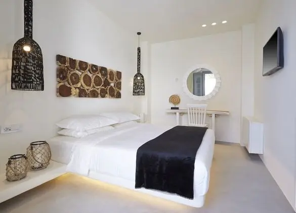 Traditional Villa with heated pool