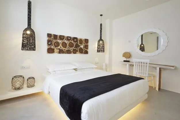 Traditional Villa with heated pool