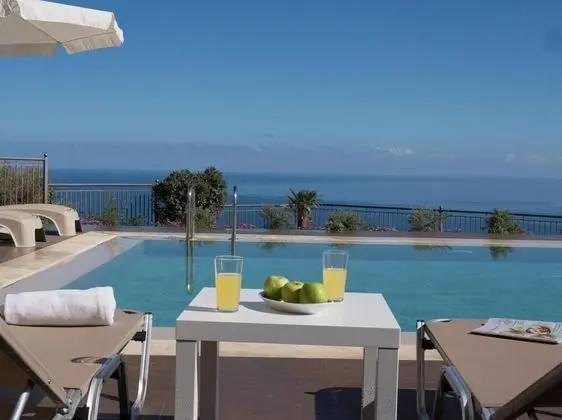 Villa, Sigara İçilebilir