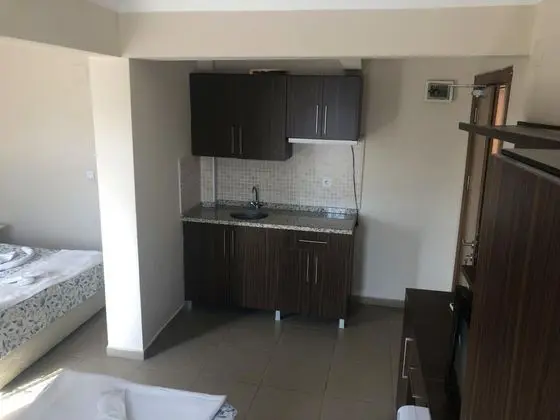 Üç Kişilik Oda, Bahçe Manzaralı, Balkonlu