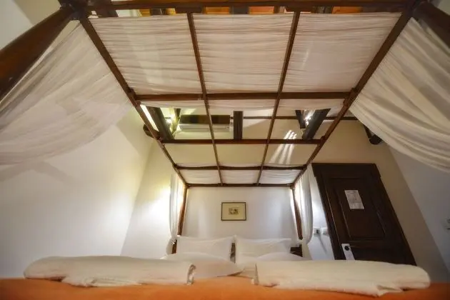 Deluxe Tek Büyük Yataklı Oda, Balkon