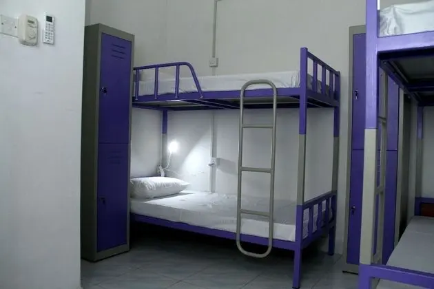 Ortak Ranzalı Oda, Karma Ranzalı Oda