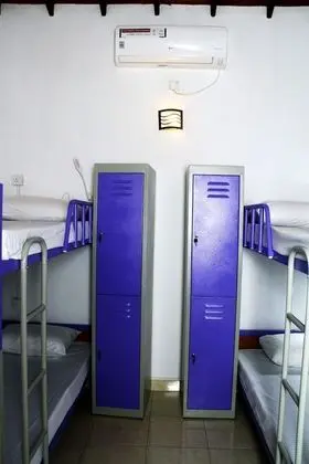 Ortak Ranzalı Oda, Karma Ranzalı Oda