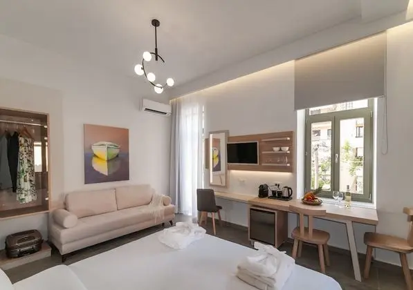 Apart Daire, Havuz Manzaralı