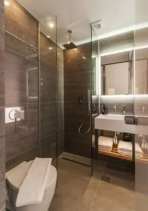 Standard Tek Büyük Yataklı Oda, Bahçe Manzaralı