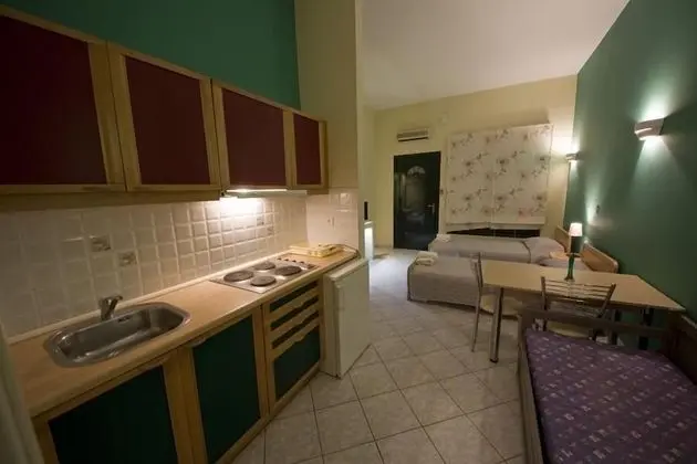 Üç Kişilik Oda, Bahçe Manzaralı