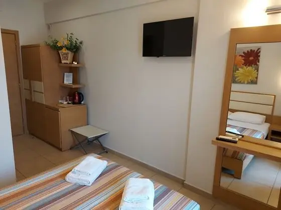 Tek Büyük Yataklı Oda