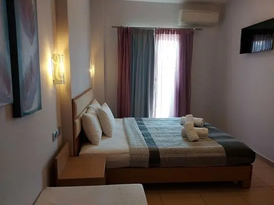 Tek Büyük Yataklı Oda