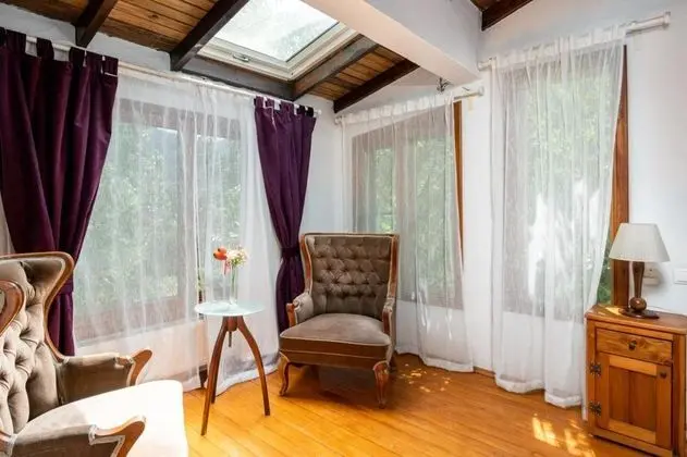 Balayı Odası, Havuz ve Bahçe Manzaralı, Şömineli