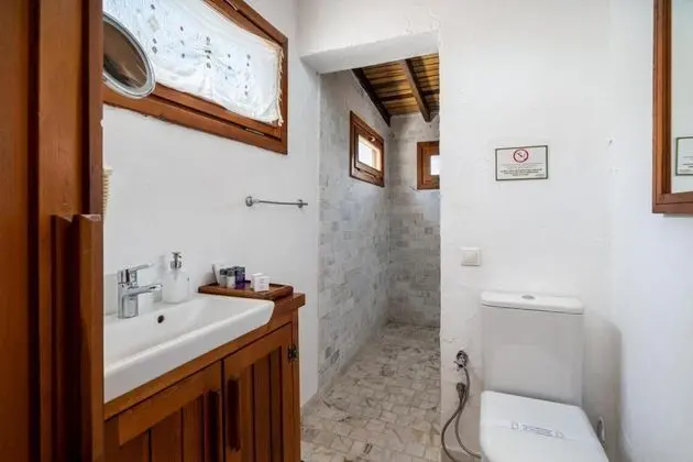 Balayı Odası, Havuz ve Bahçe Manzaralı, Şömineli