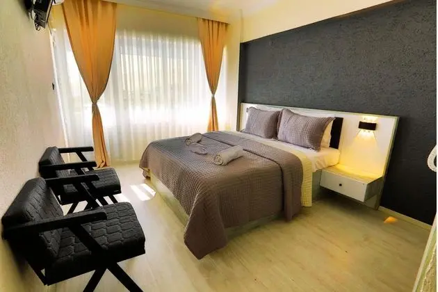 Standart Oda Balkonlu,Şehir veya Dağ Manzaralı,Balkonlu