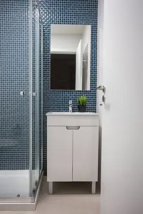 Suite Triple,  Private Bathroom
