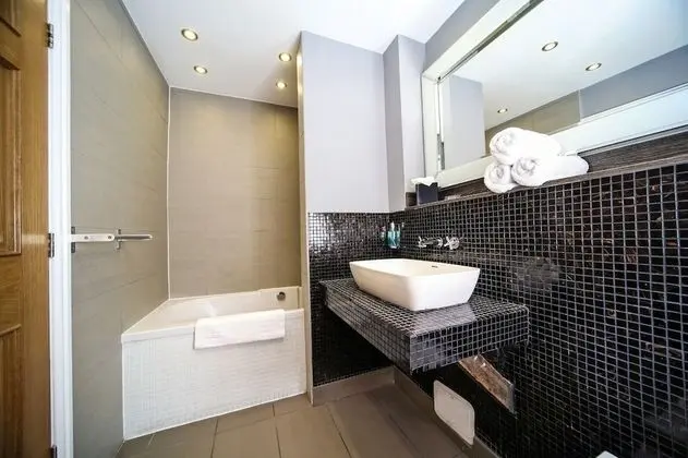 Apart Daire, 3 Yatak Odası (The Georgian - Sleeps 10)