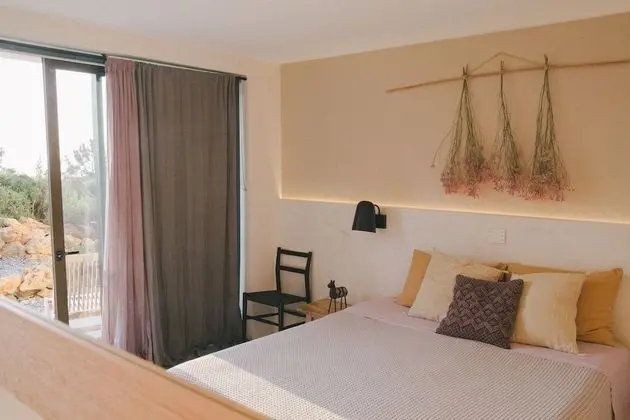 Tek Büyük veya İki Ayrı Yataklı Oda, Okyanus Manzaralı