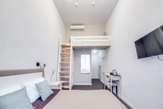 Tek Büyük Yataklı Oda (Split Level)