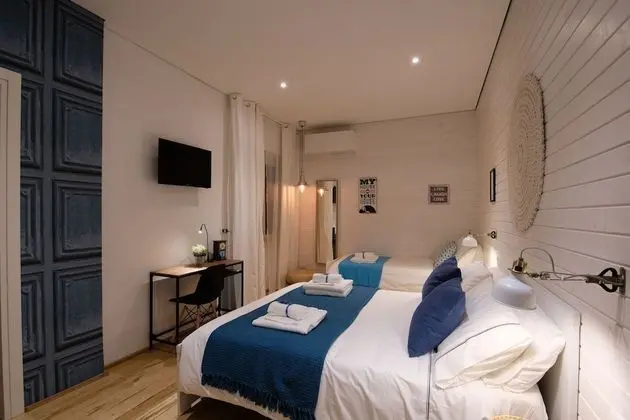 Comfort Üç Kişilik Oda, Avlu Manzaralı