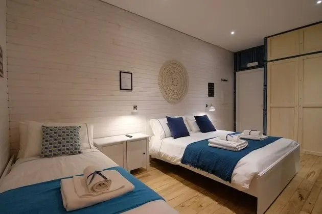 Comfort Üç Kişilik Oda, Avlu Manzaralı