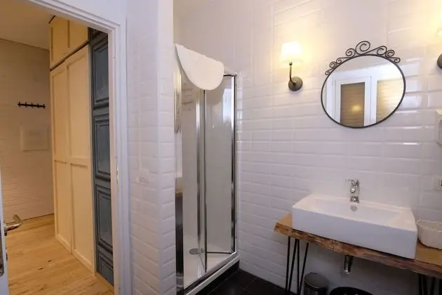 Comfort Üç Kişilik Oda, Avlu Manzaralı