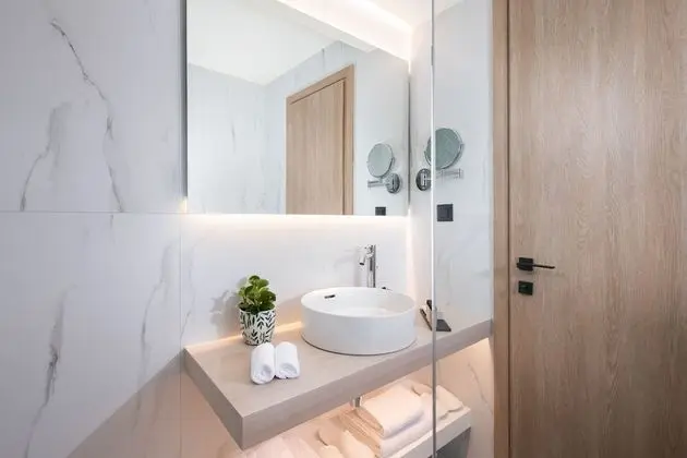 Deluxe Tek Büyük veya İki Ayrı Yataklı Oda