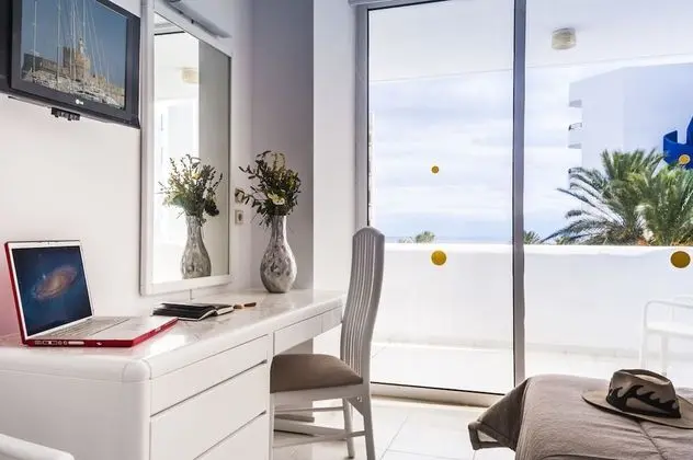 Apart Daire, Deniz Manzaralı