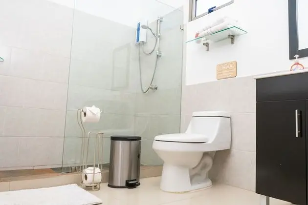Luxury Oda, 2 Büyük (Queen) Boy Yatak, Sigara İçilmez, Göl Manzaralı