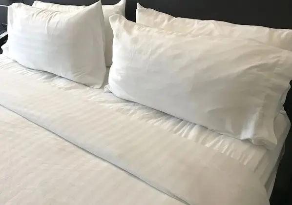 Oda, 2 Büyük (Queen) Boy Yatak, Engellilere Uygun, Dağ Manzaralı (Roll In Shower)