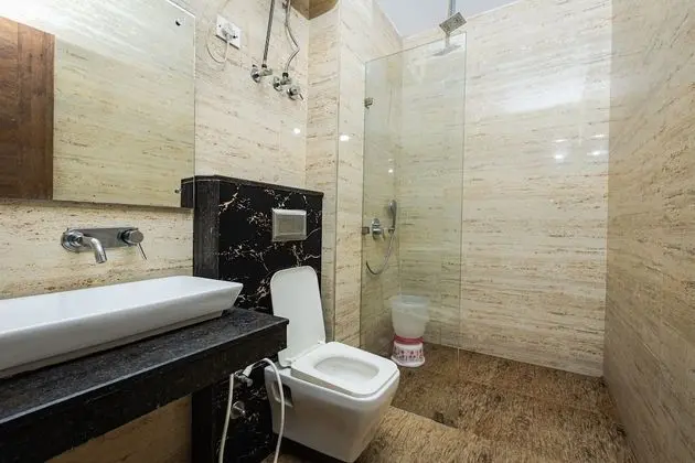 Premium Tek Büyük Yataklı Oda